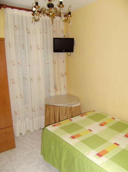 Hostal Miguel Angel Madrid Eksteriør billede